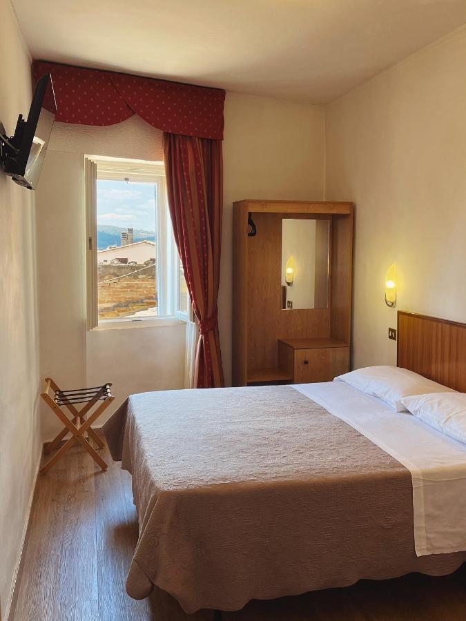 Hotel Umbria 2*